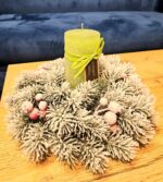 Zasněžený vánoční věnec 25 cm